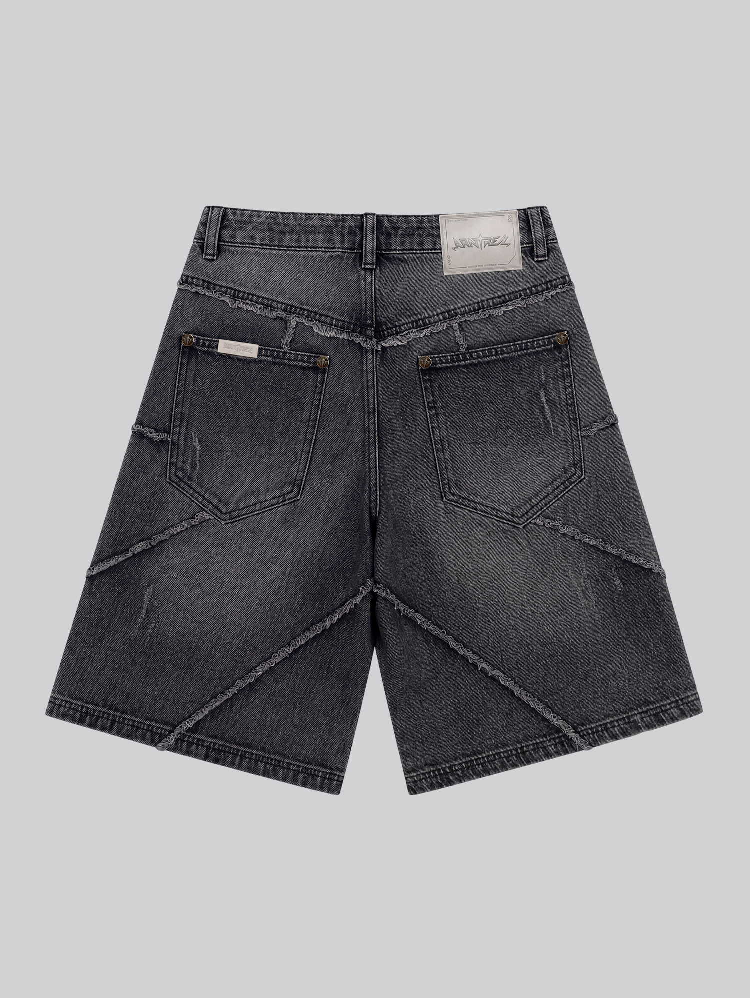 Arnmor Black Jorts