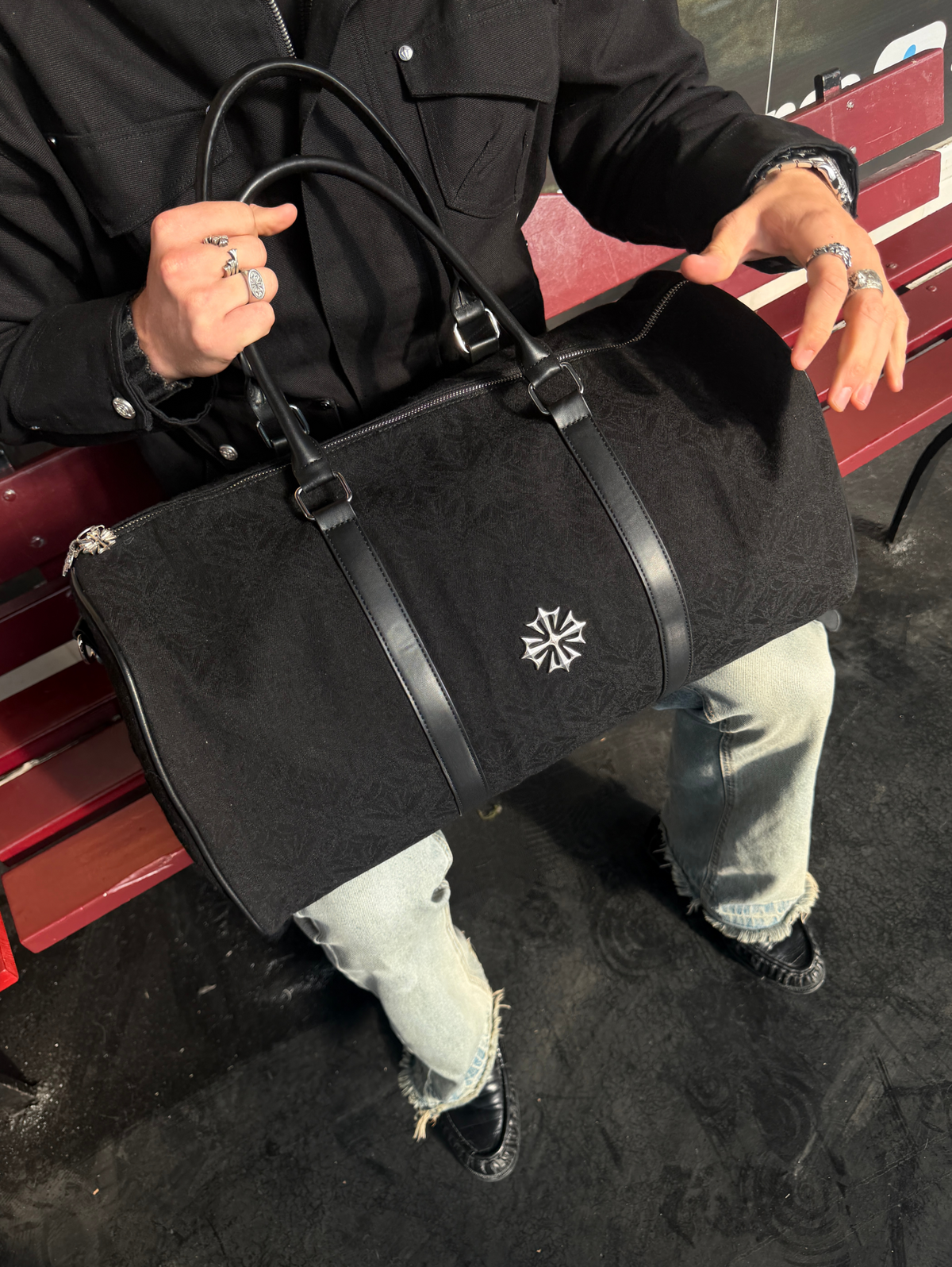 Onyx Relic Duffle Bag